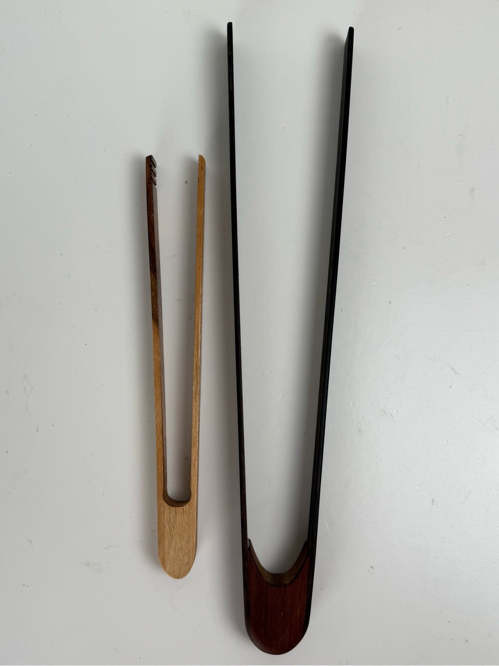 Earlywood Wooden Tongs Set of 2 Ebony Jatoba